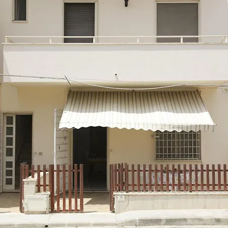 Casa Trilussa Con Veranda Apartment